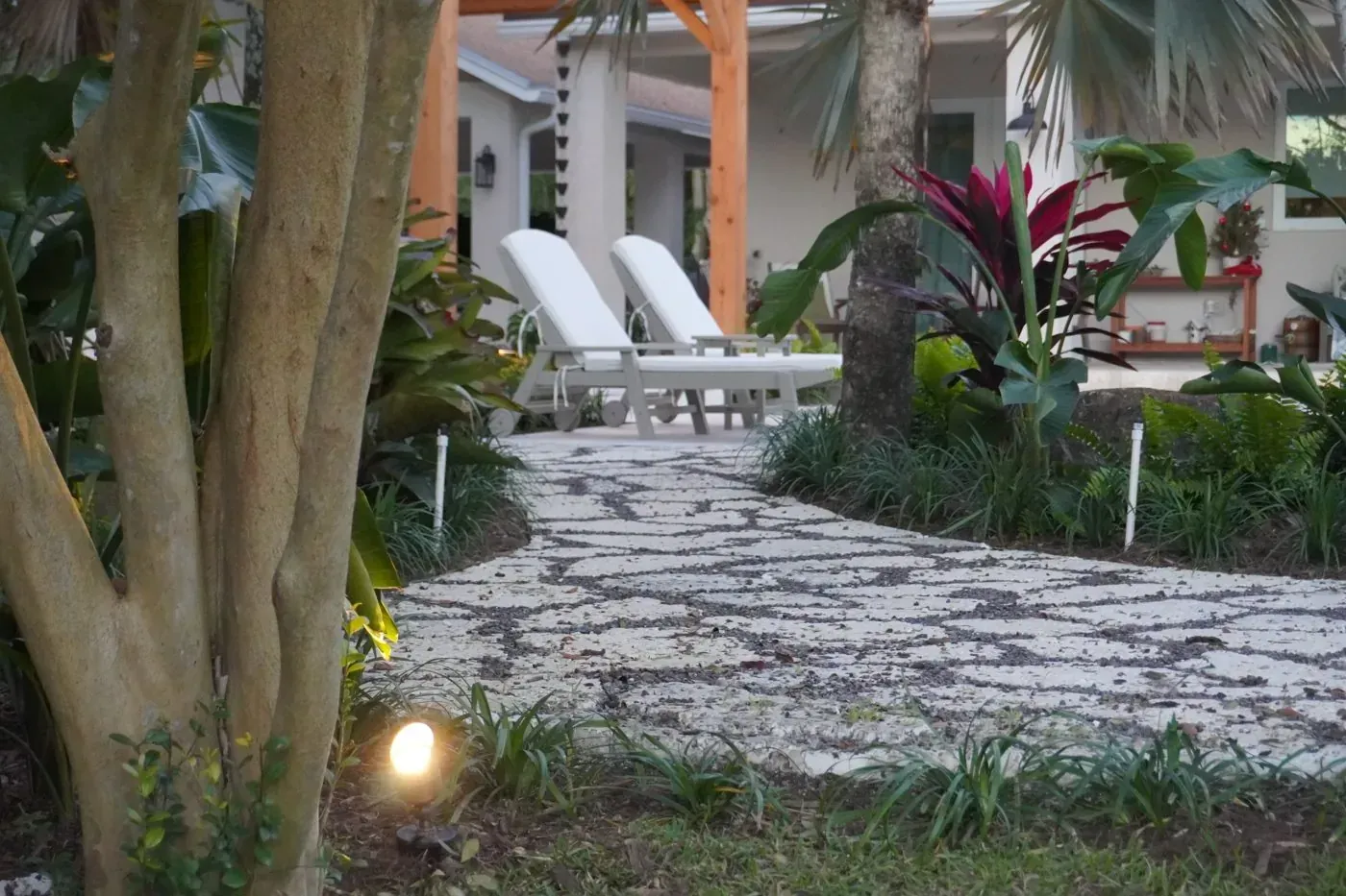 Tropical planting and landscape design in Tavernier